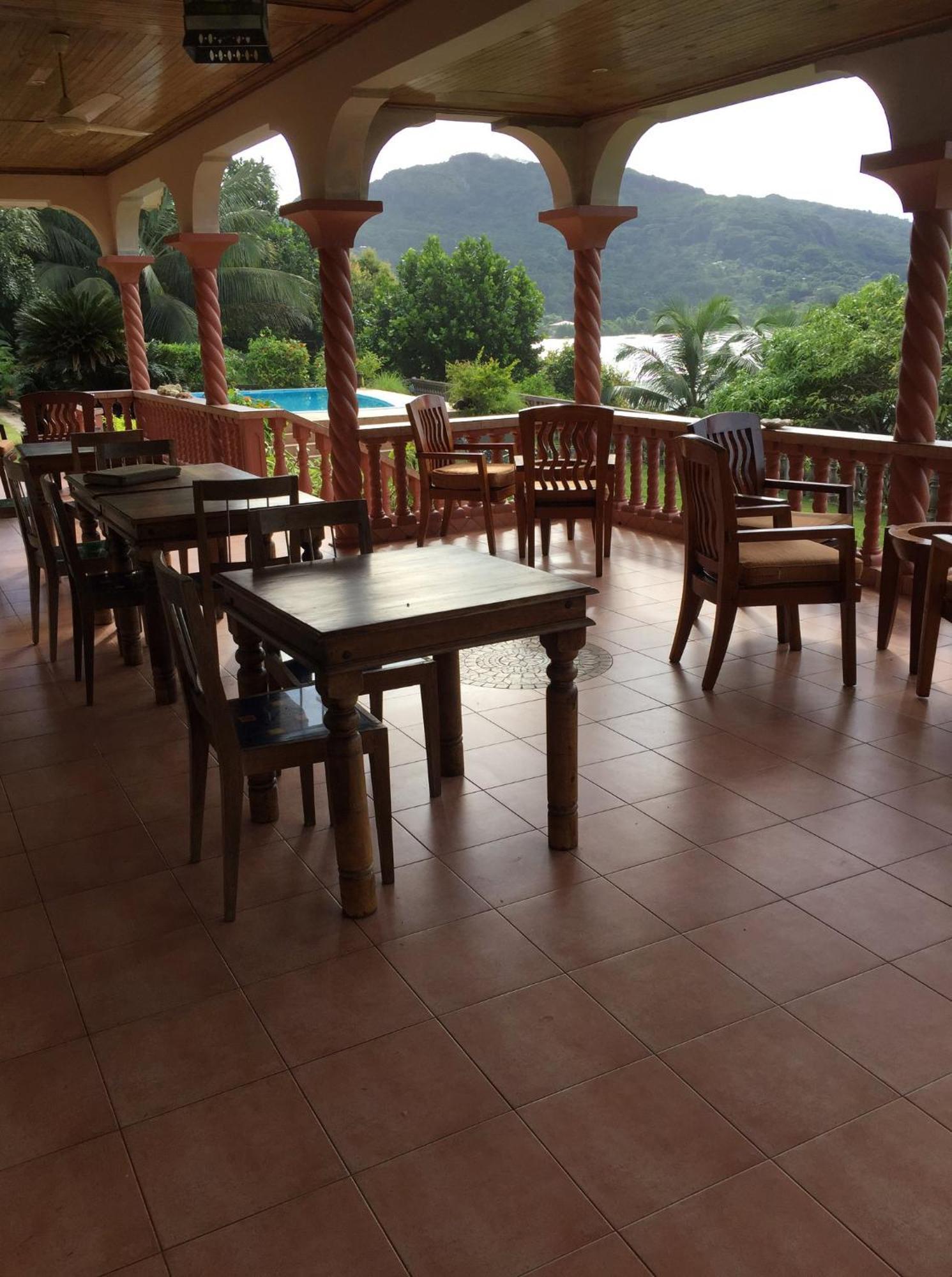Bayview Villa -Sea Side Villa Anse Boileau Exterior foto