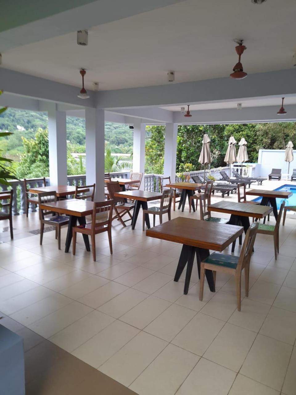 Bayview Villa -Sea Side Villa Anse Boileau Exterior foto