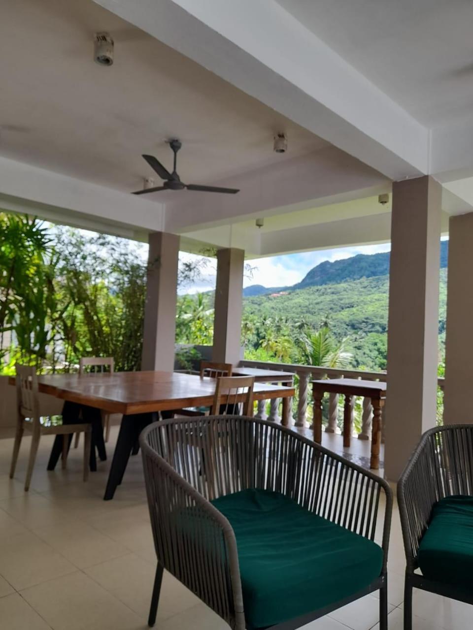 Bayview Villa -Sea Side Villa Anse Boileau Exterior foto